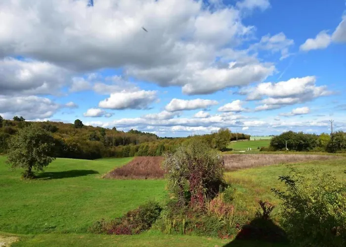 Maison De Le Tilleul * Saint-Pompont