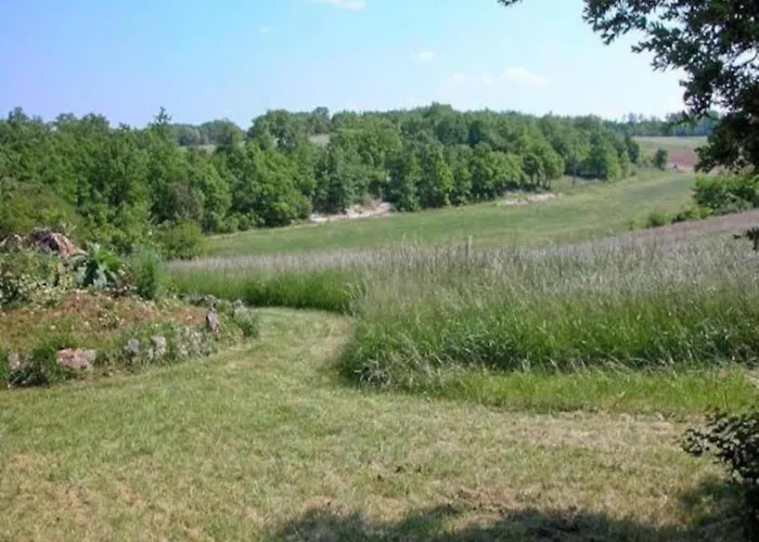 Maison De Le Tilleul بيت للعطل